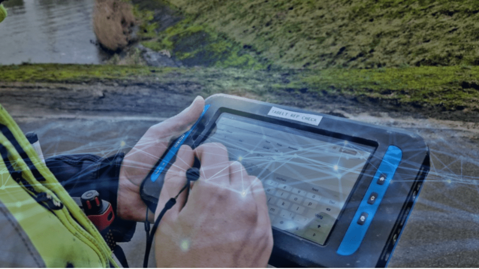 Tank storage operator holding a rugged tablet and doing a repetitive inspection with the smartflow isgott solution